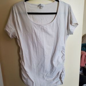 Lot of 2 short sleeve Maternity T